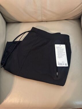 lululemon athletica Men's Black Athletic Shorts